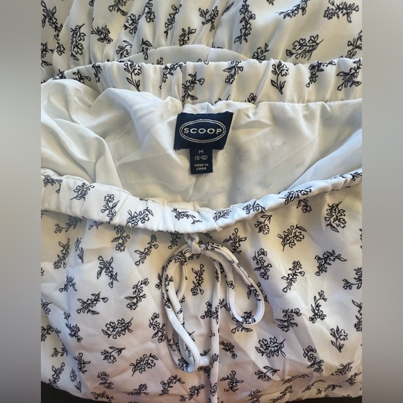 Scoop Women’s Lightweight Tier Maxi Skirt With Tie Waistband Size Medium NWOT! - Picture 9 of 11